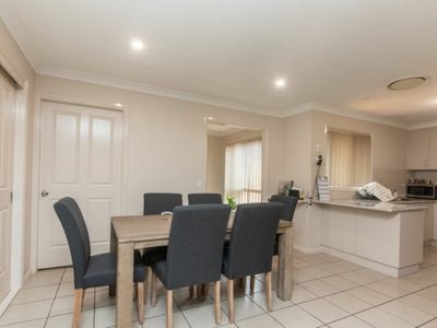 12 / 5 John Brass Place, Dubbo