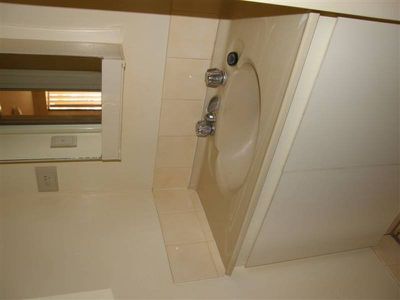 7 / 14 Gregory Ave, Newman