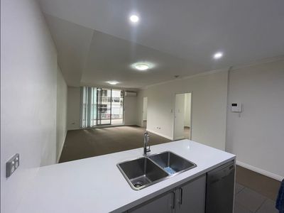 213 / 81-86 Courallie Avenue, Homebush West
