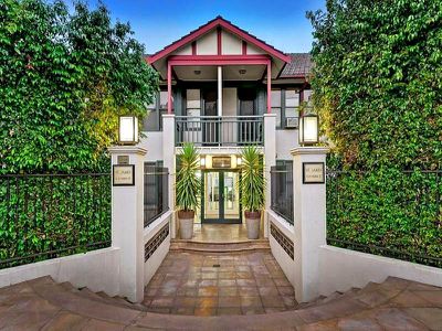 42 / 17 Yarra Street, Hawthorn