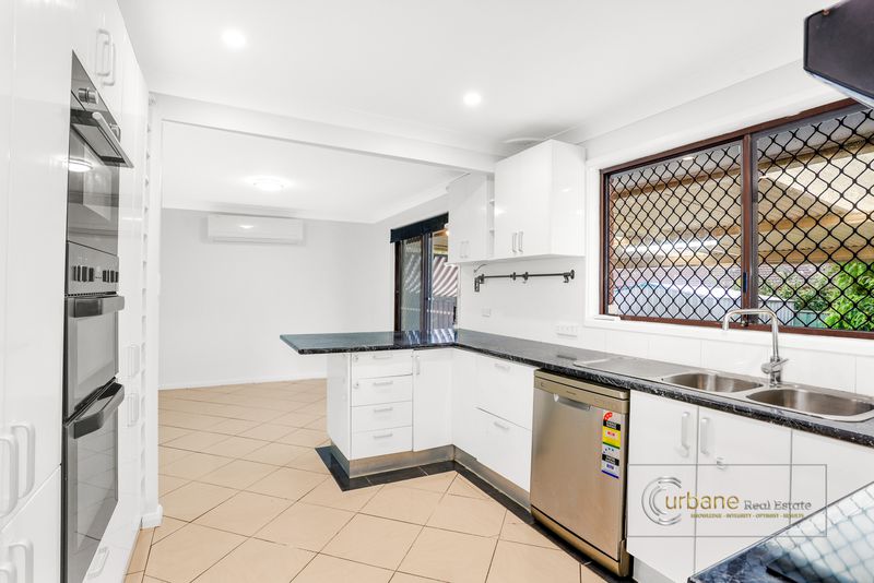 43 Coppabella Crescent, Bradbury