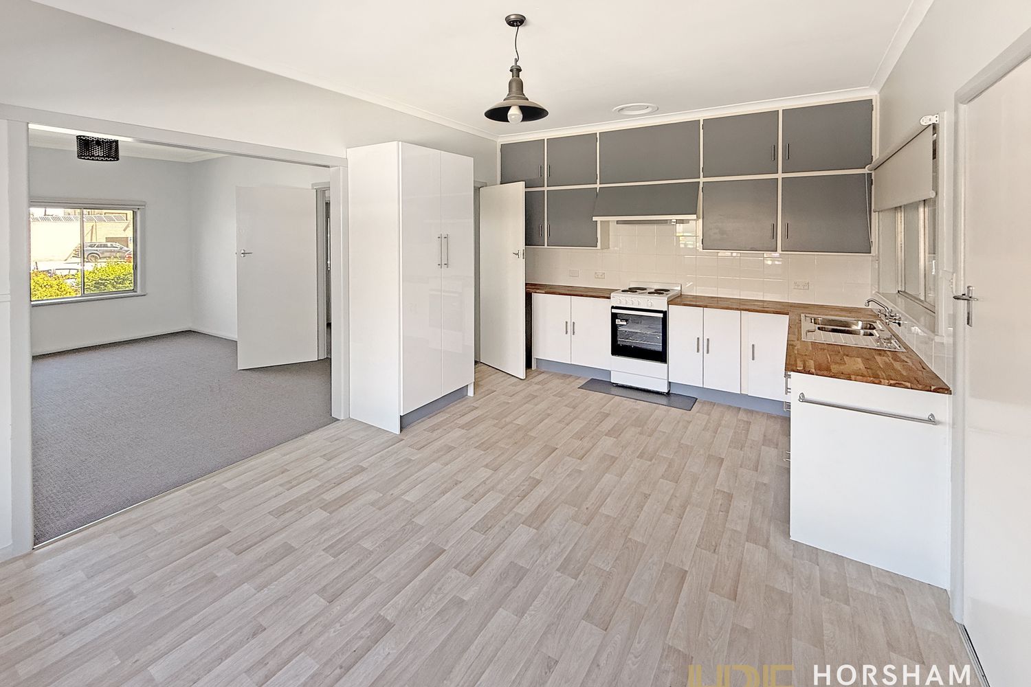 1A Henry Street, Horsham