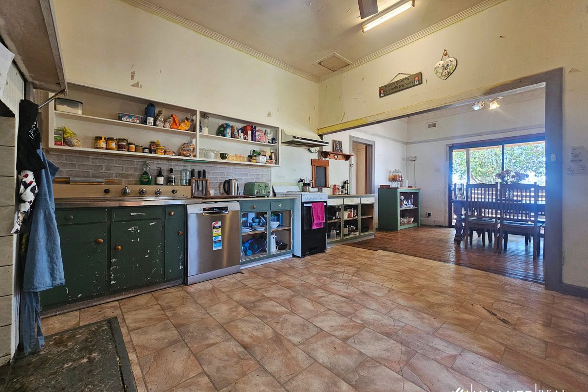811 White Road, Girgarre