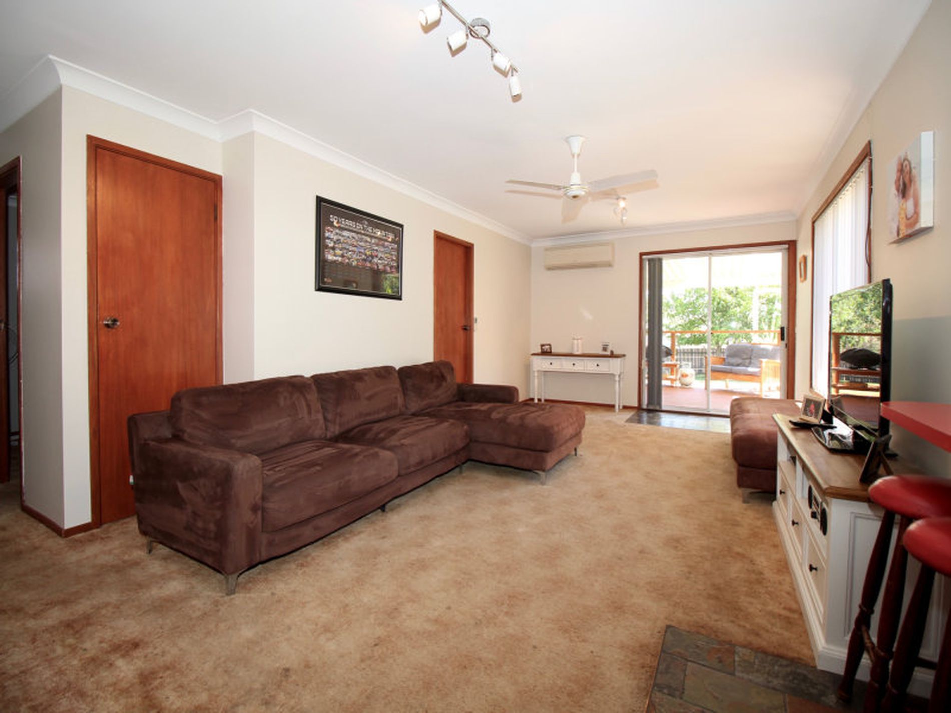 8 Landseer Street, Raglan