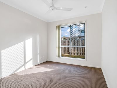 2 Yabbra Lane, Upper Coomera