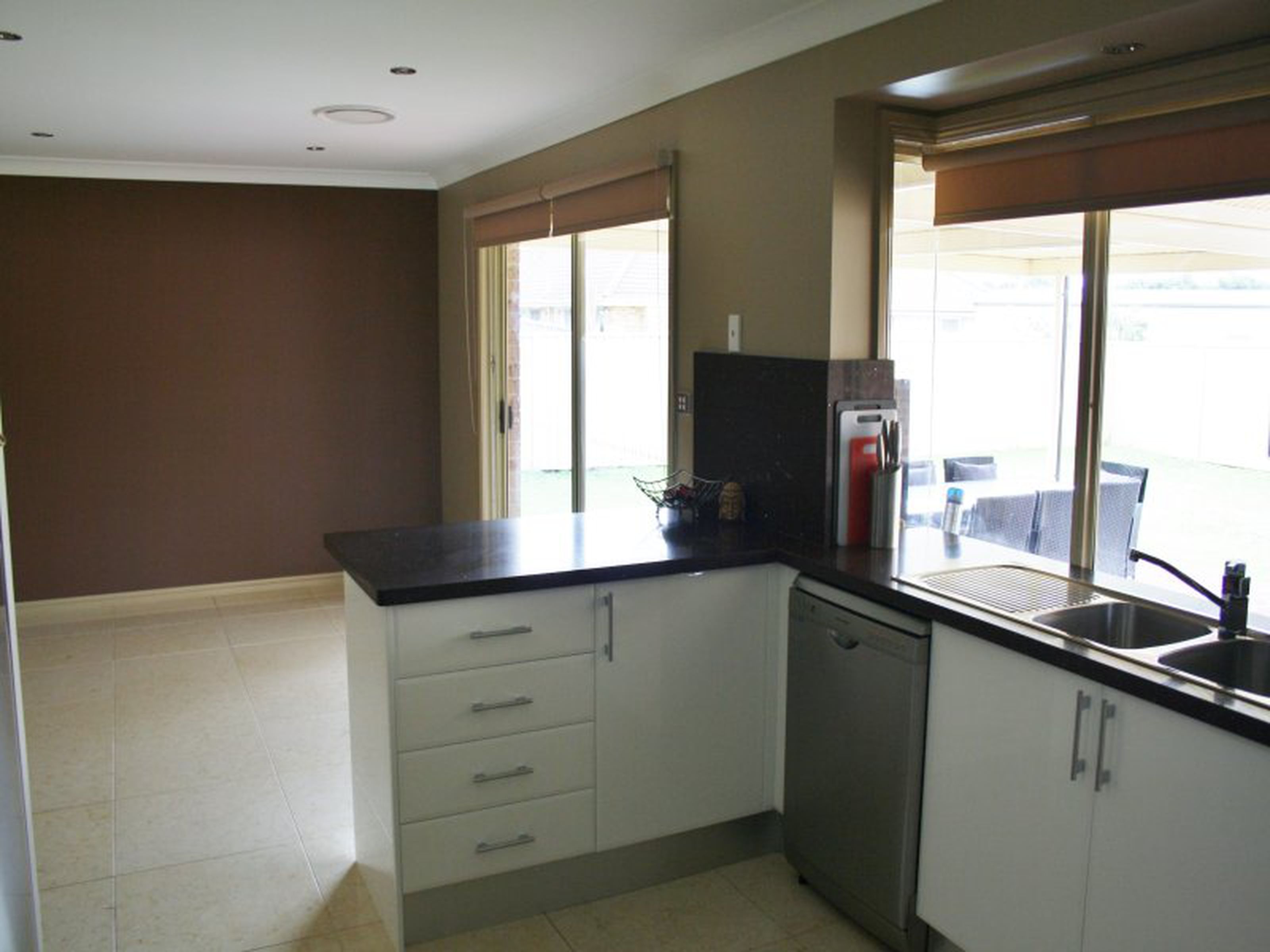 25 Weaver Street, ERSKINE PARK