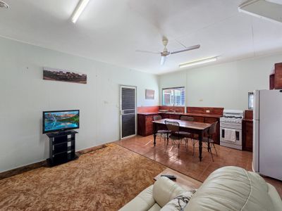 32B Equestrian Drive, Tolga