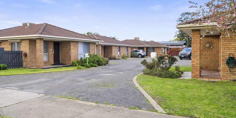 4 / 9 Hart Street, Euroa