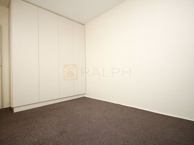 4 / 2 Macdonald Street, Lakemba