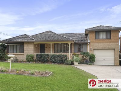 21 Bungarra Crescent, Chipping Norton