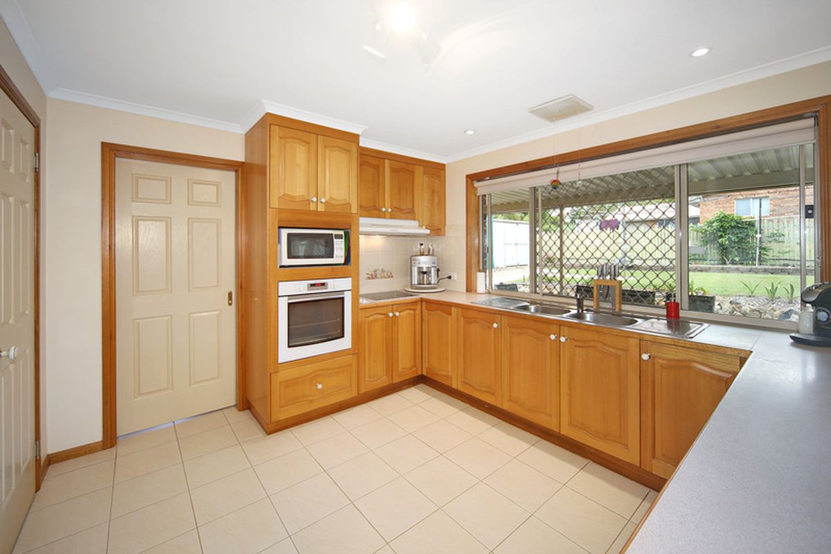 28 Hooper Cres, Tewantin