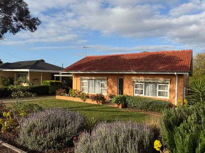 24 Leslie Street, Murray Bridge