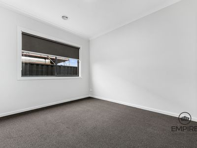 26 Carnelian Circuit , Clyde North