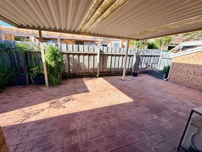 23 / 2 Theakston Green, Leeming