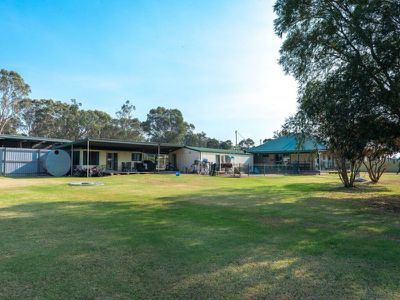 745 Londonderry Road, Londonderry