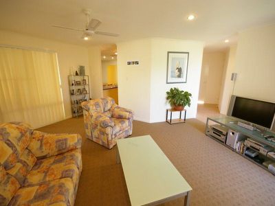 8 Murraya Dr, Tewantin