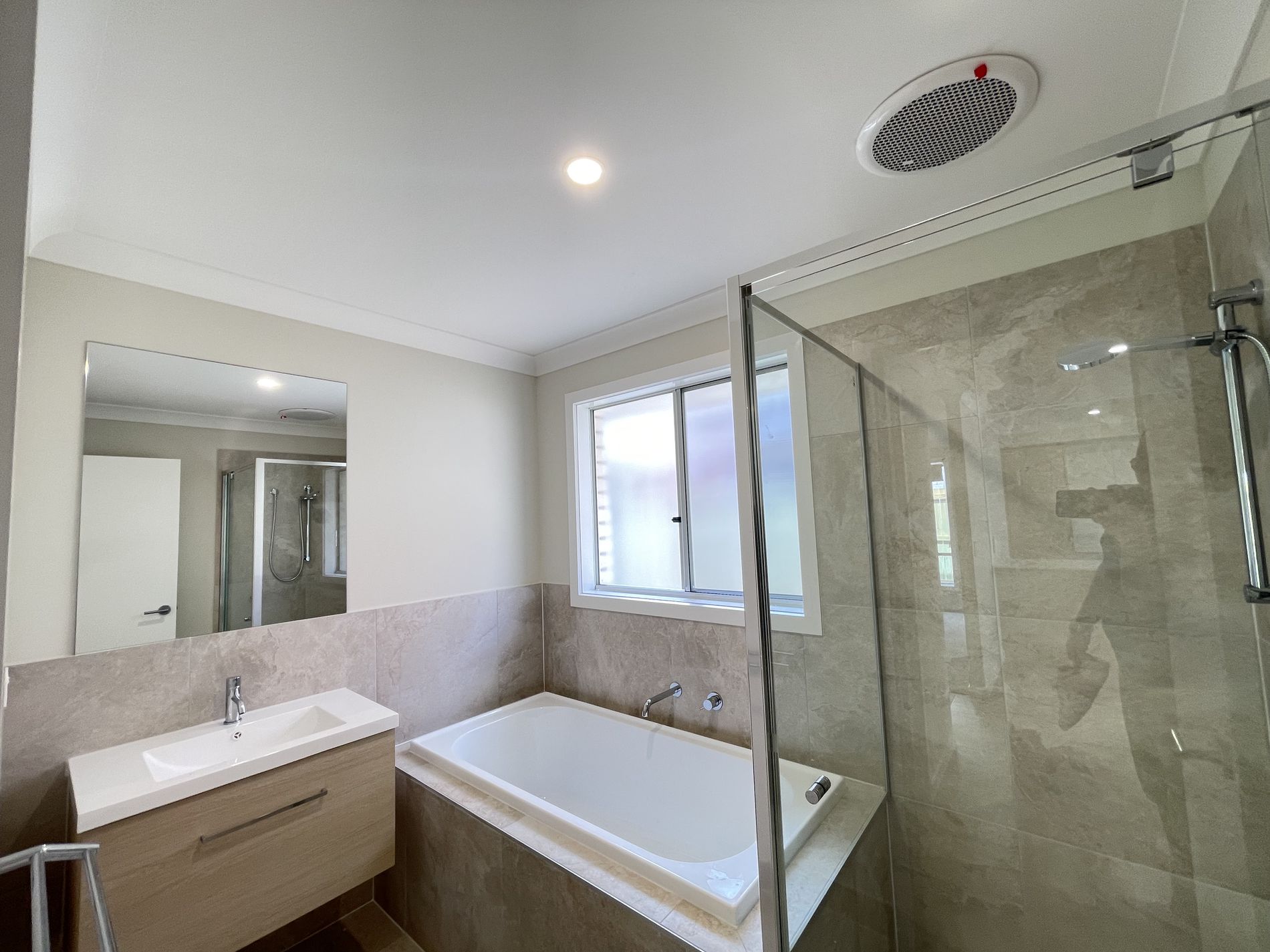 14 Fariha Way, Park Ridge