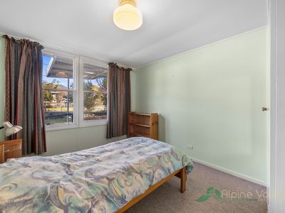 57 Freeburgh Avenue, Mount Beauty