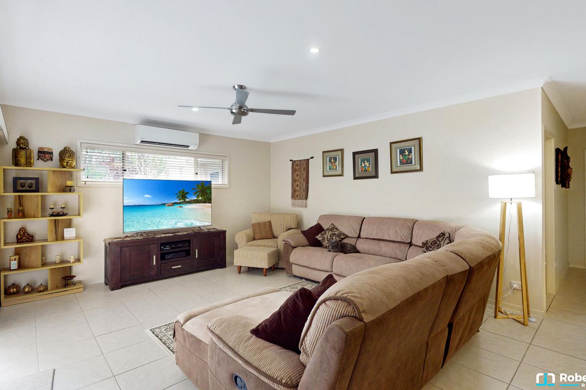 15 Oakleaf Close, Tewantin