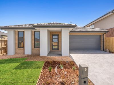 5 Paradise Circuit, Armstrong Creek