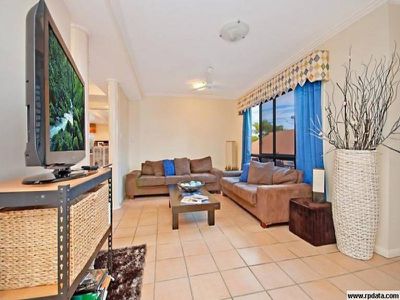 10 Kyong place, Annandale