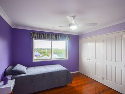 8 Dawson Court, Collingwood Park