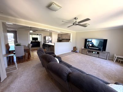 15 Henry Street, Yenda