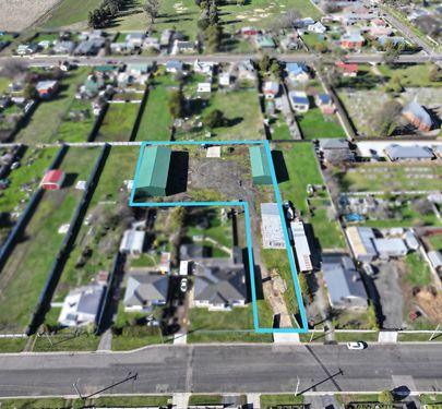 13 Charles Street, Cressy