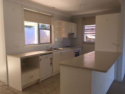 63 Canberra Crescent, Burrill Lake