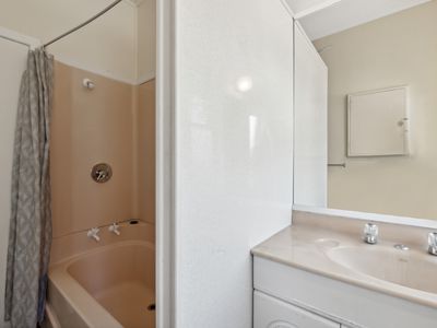 1/5 Argyle Terrace, Milford