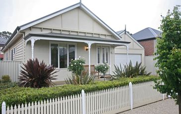 4 Frere Close, Pakenham