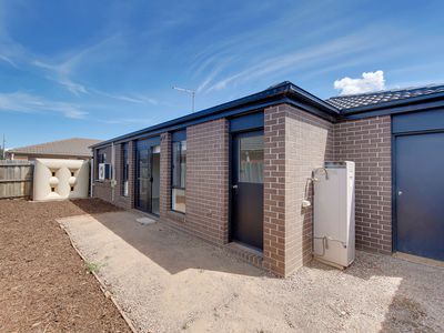 55 Claire Way, Tarneit