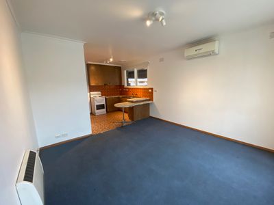 1 / 9 Beasley Avenue, Werribee
