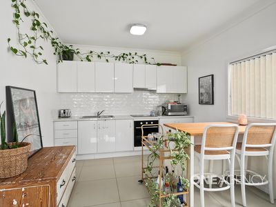 4 Carinmoney Avenue, Warilla