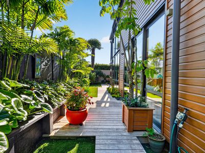 15A Red Bluff Rise, Campbells Bay