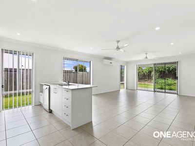 12 O'Connell Pde, Urraween