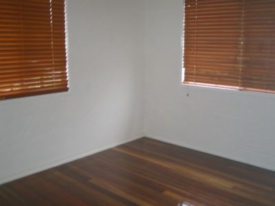 4 Bryant Court, Silkstone