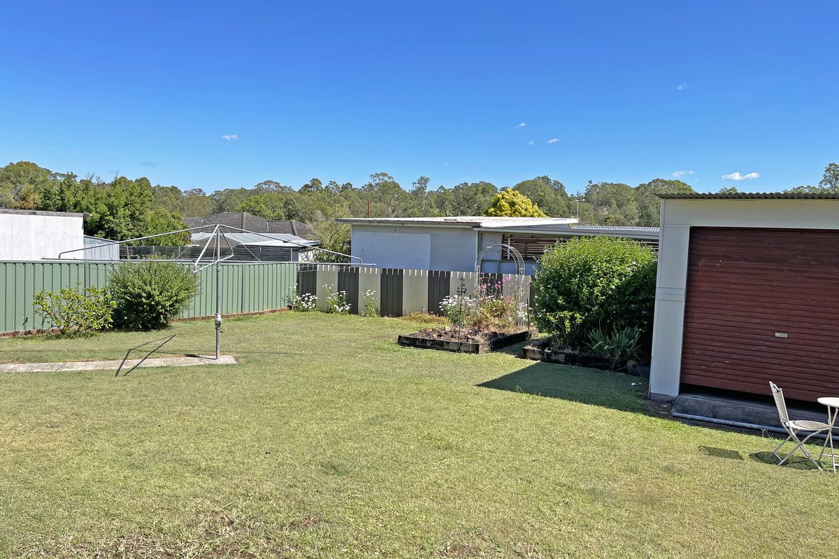 8 Hillcrest Avenue, Wingham