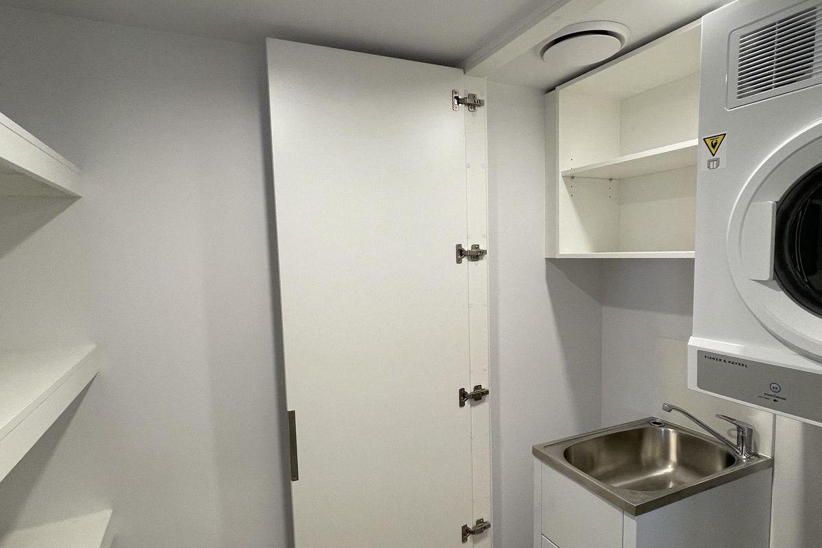 1601 / 8 Chambers Court, Epping