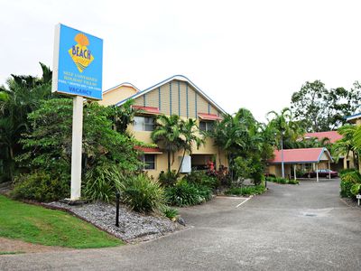 12 / 24 Beach Road, Cannonvale