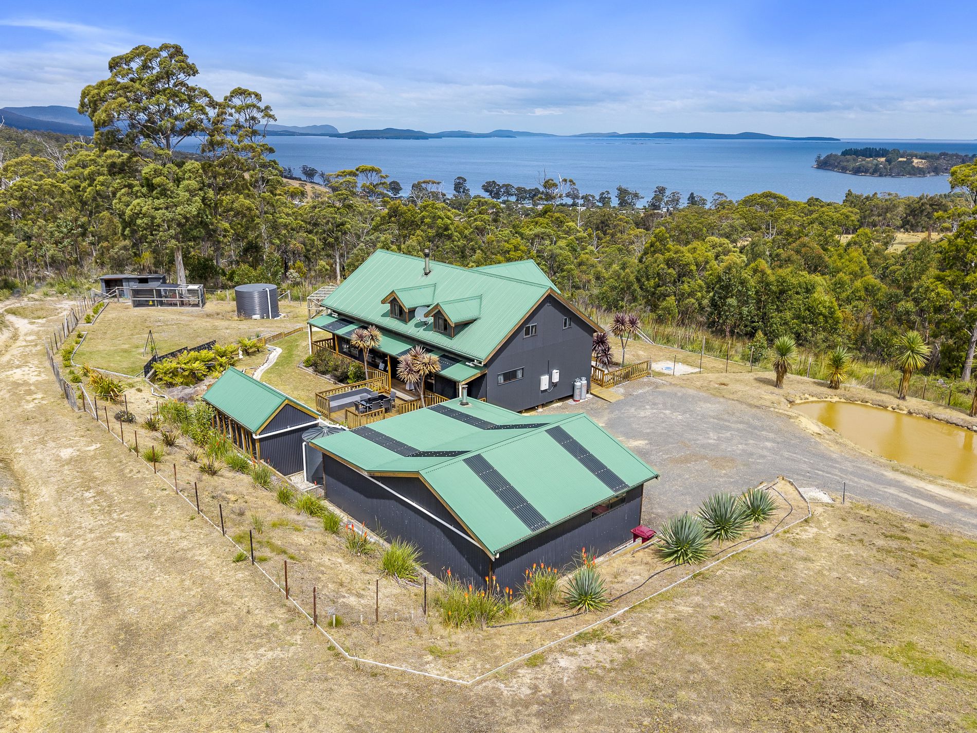 100 Scarrs Road, Garden Island Creek