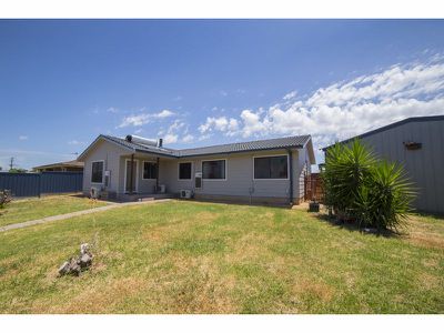 1 Jane Court, Dubbo