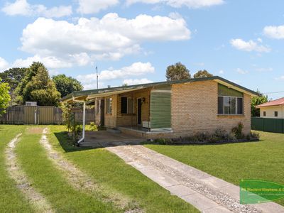 15 Napier Street, Blayney