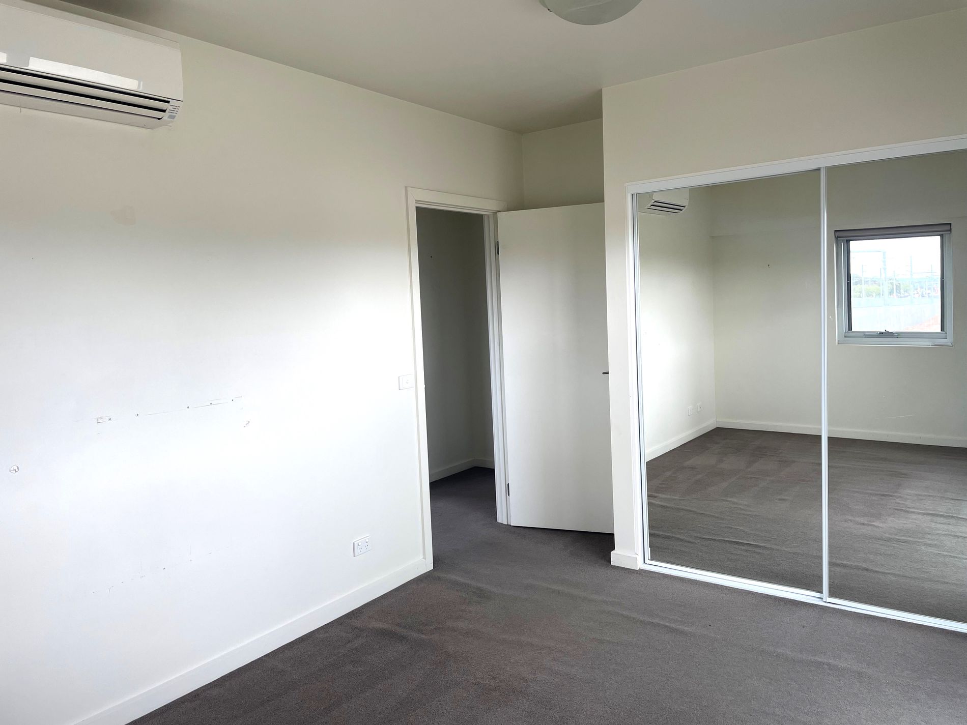 208 Como Pde East, Parkdale