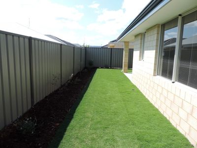 12 Skipton Street, Byford