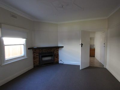 12 Clonard Avenue, Geelong West