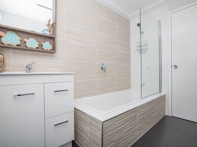 24 Steamer Avenue, South Hedland