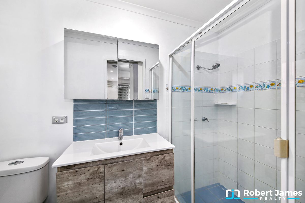 6 Hoylake Court, Tewantin