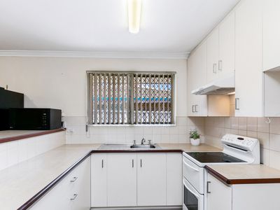 2 / 13 Poplar Street, Willetton