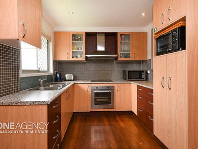 30 Altola Street, Durack
